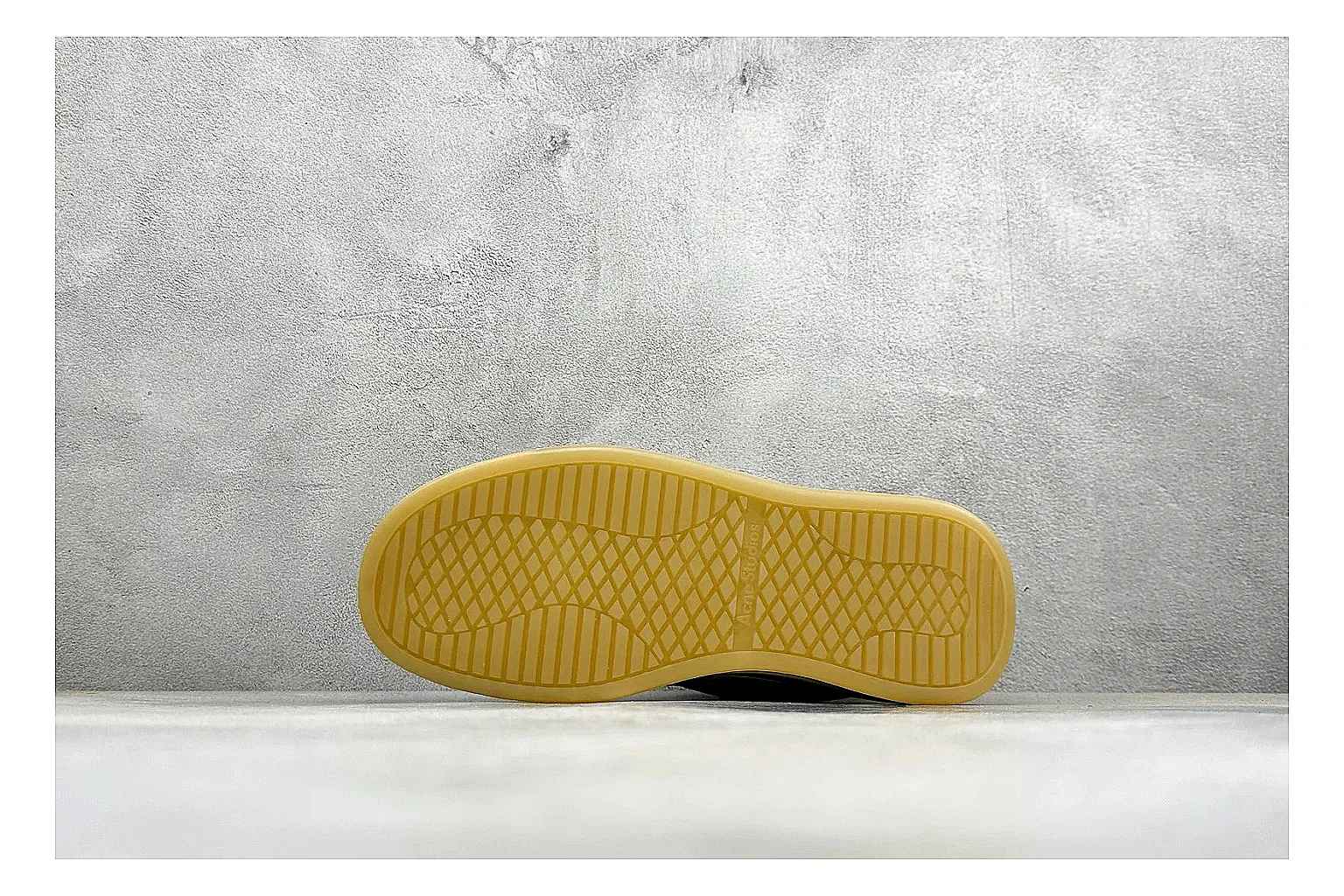 Acne Studios white velcro low-top QC inspection image thumbnail 3
