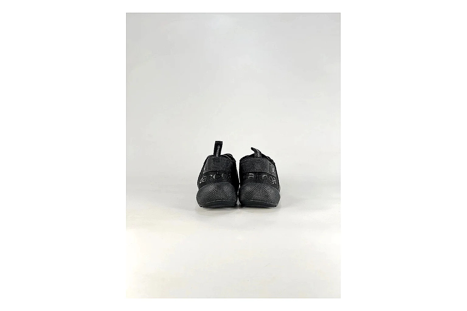 Adidas Originals Daroga Black White Sneakers QC photo reference showing black white low-top sneakers with mesh texture, side-profile shape, upper panel lines, and outsole detail thumbnail 2