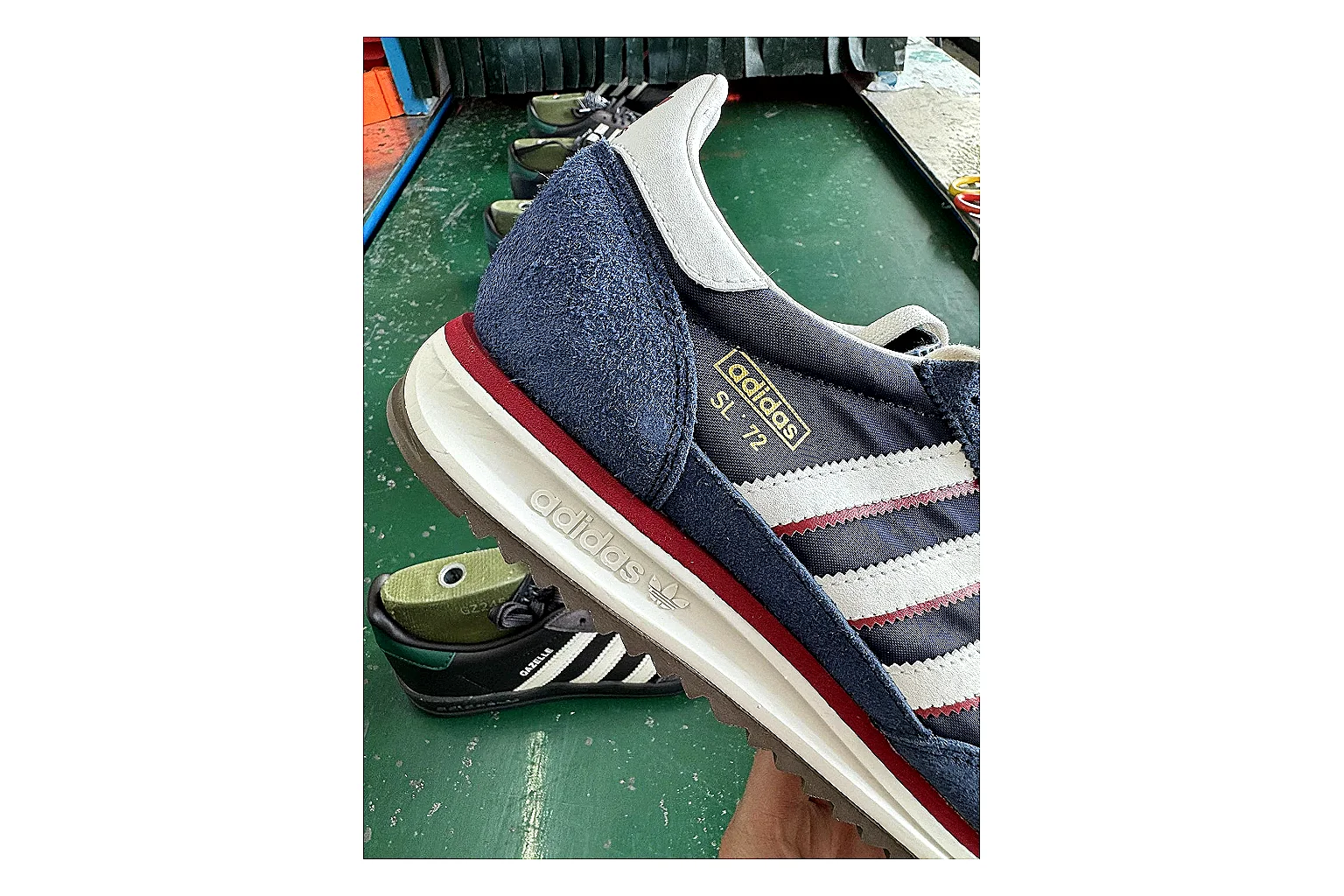Adidas SL 72 RS Blue White QC photo showing white red blue sl 72 rs retro runner with mixed upper and runner shape thumbnail 4