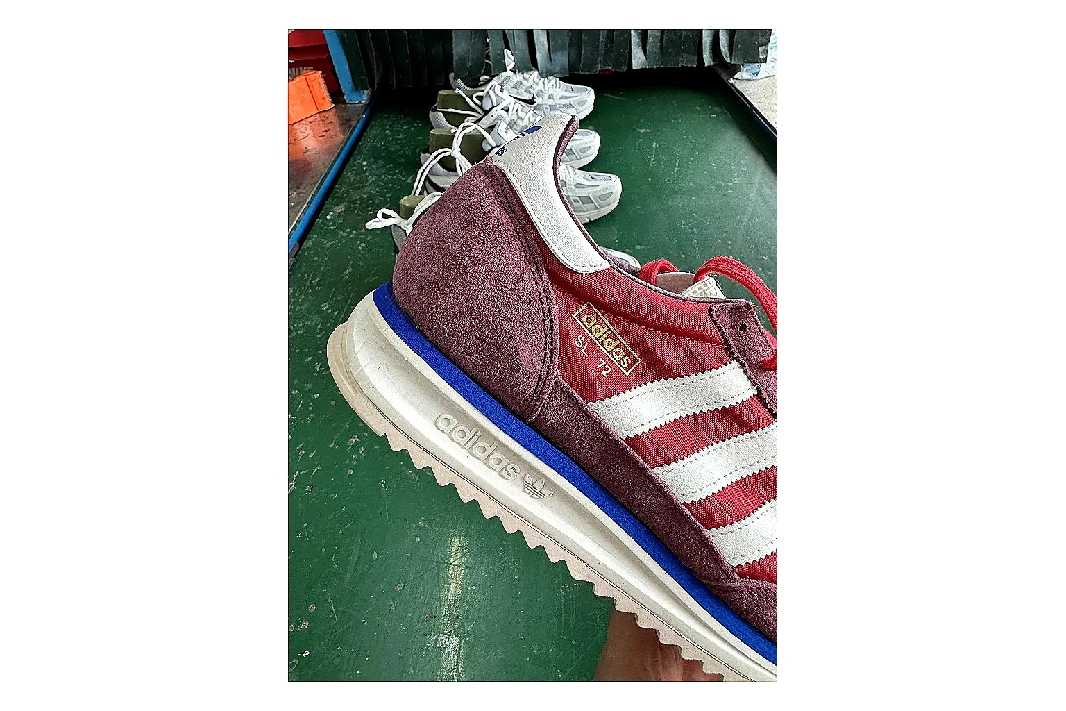 Adidas SL 72 RS Red White QC photo showing white red sl 72 rs retro runner with mixed upper and runner shape thumbnail 4