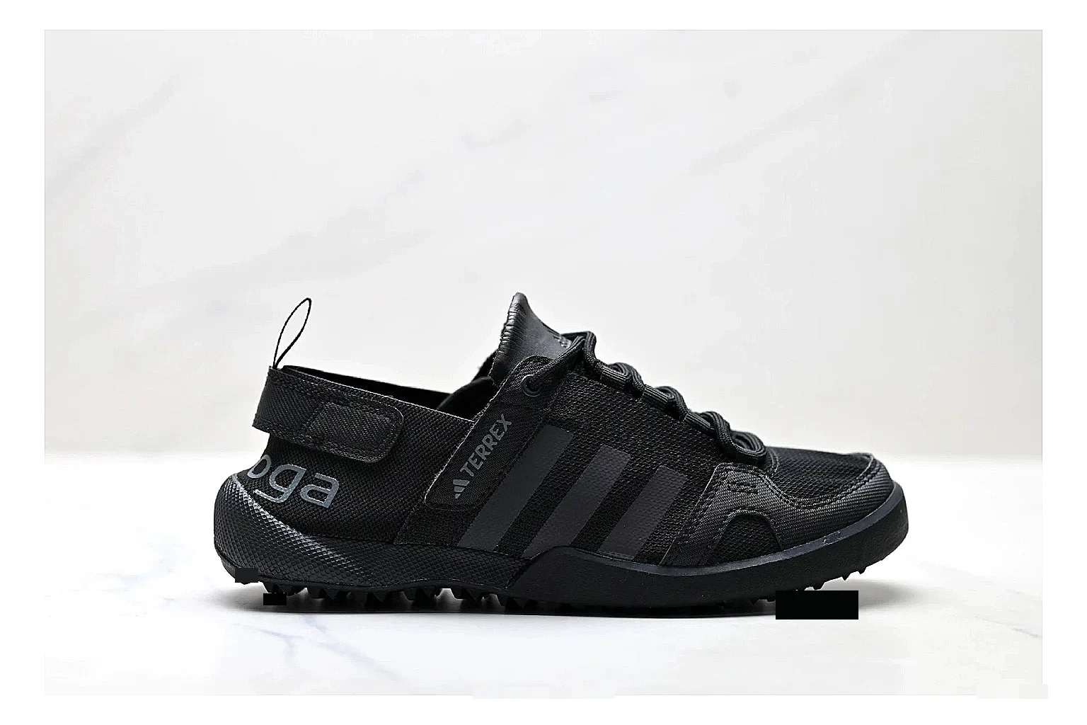 Adidas Terrex Daroga Black Sneakers QC photo reference showing black outdoor trail sneakers with mesh texture, side-profile shape, upper panel lines, and outsole detail
