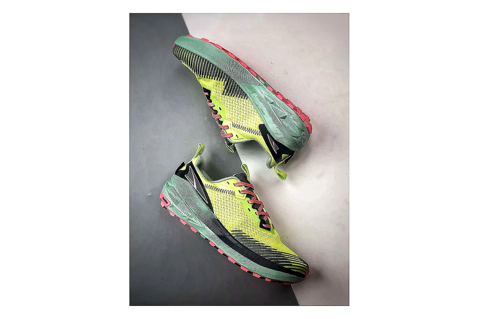 Altra Foots Hape Mixed Sneakers QC photo reference SKU 1182166994 thumbnail 3
