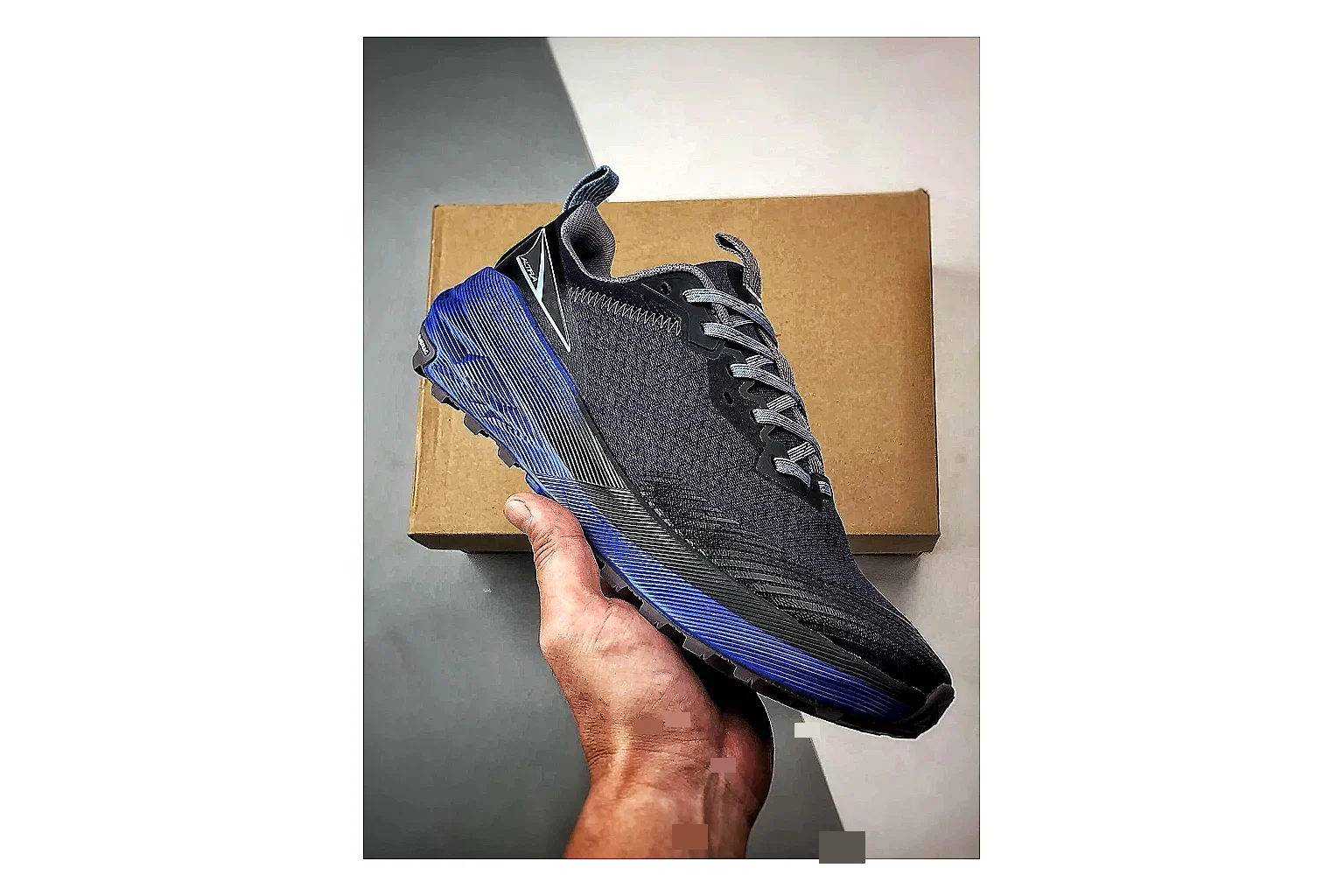 Altra Foots Hape Mixed Sneakers QC photo reference SKU 1182167009