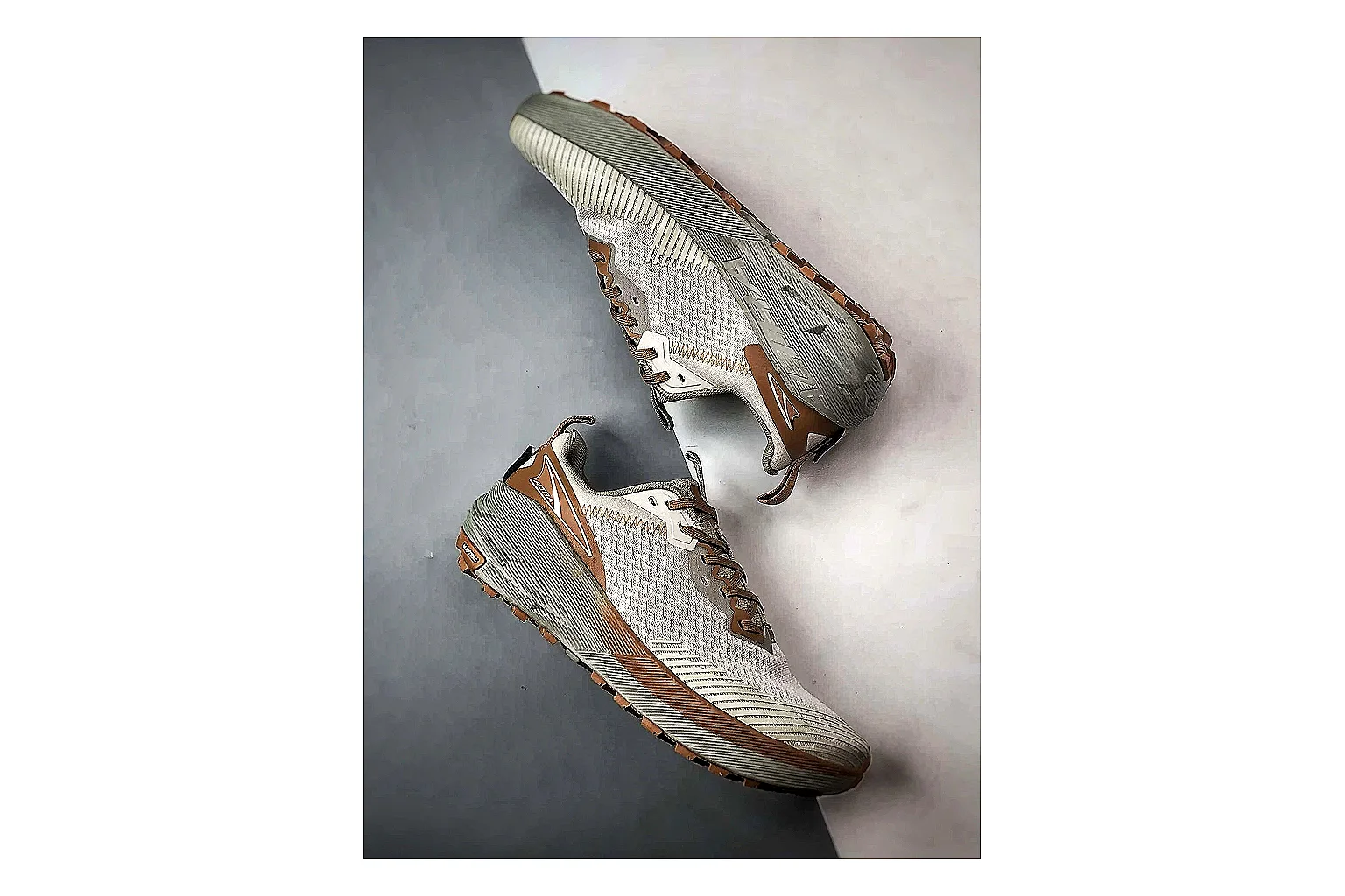 Altra Foots Hape Mixed Sneakers QC photo reference SKU 1182167021 thumbnail 3