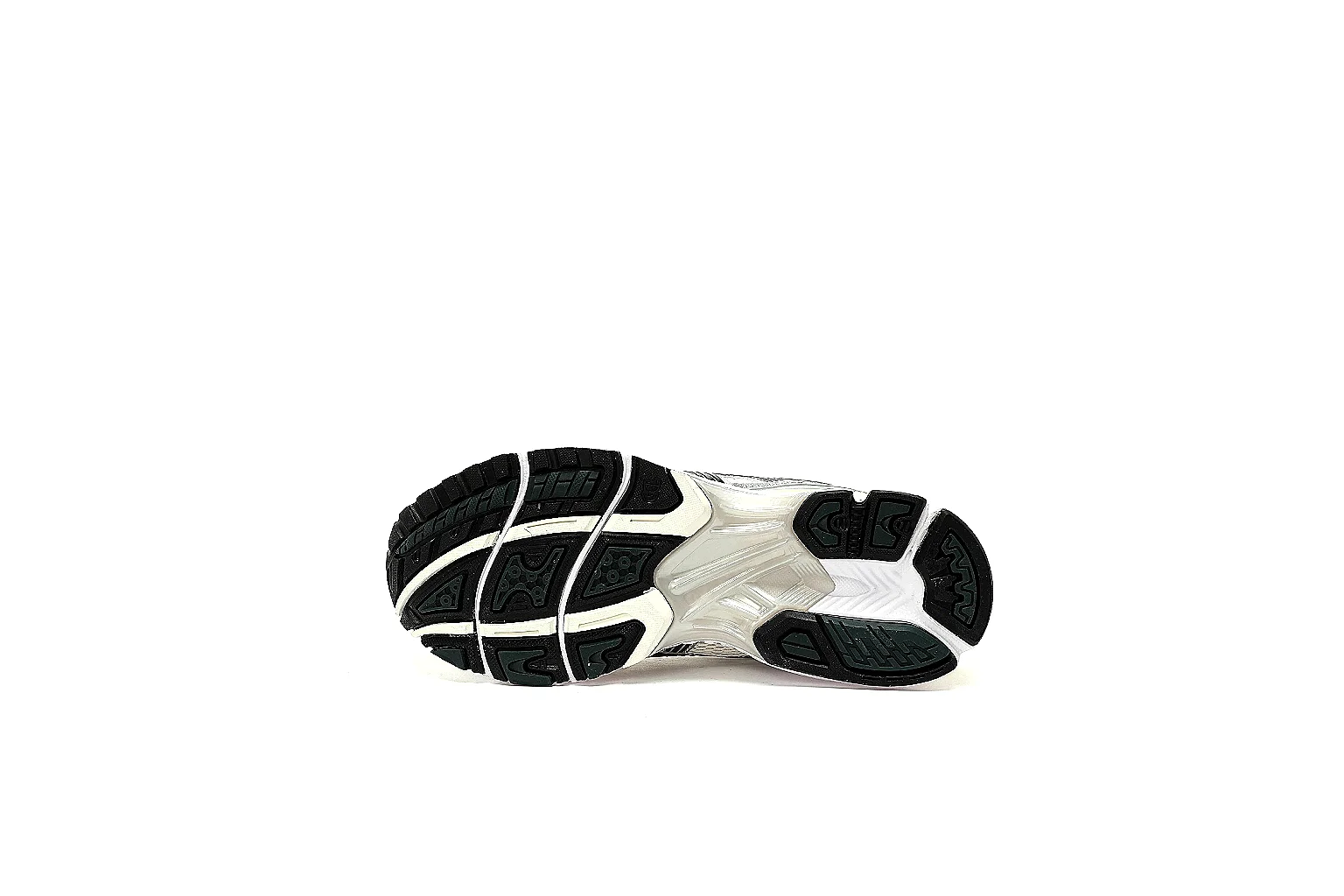 ASICS GEL-KAYANO 14 six-angle QC gallery in silver white and black thumbnail 3