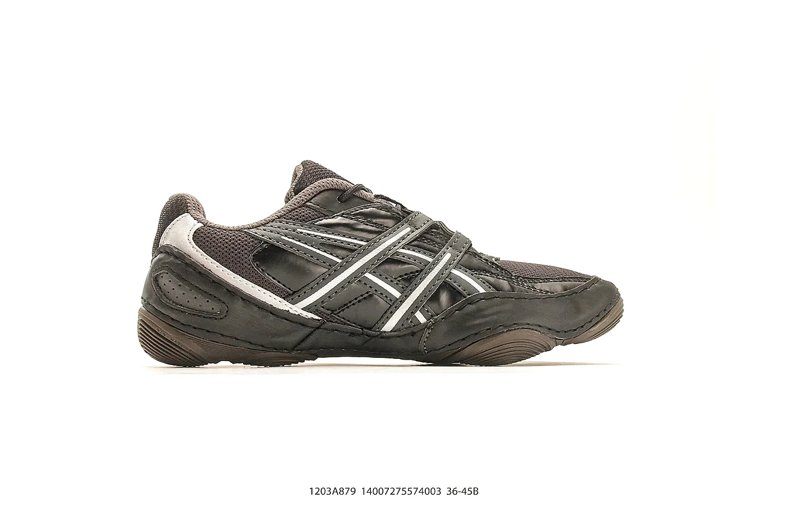 Asics Gel Runner Black Gray QC reference photo showing black gray mesh-leather upper, layered runner panels, Asics side stripes, and cushioned retro sole thumbnail 5