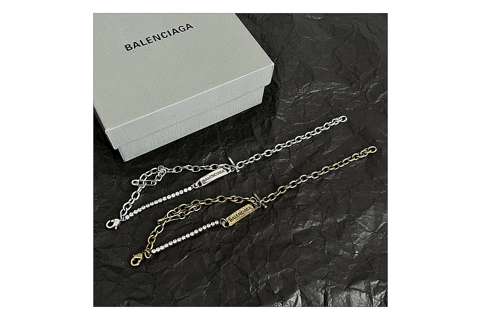Balenciaga Logo Accessory Mixed Accessory QC photo reference SKU 1194847587 thumbnail 6