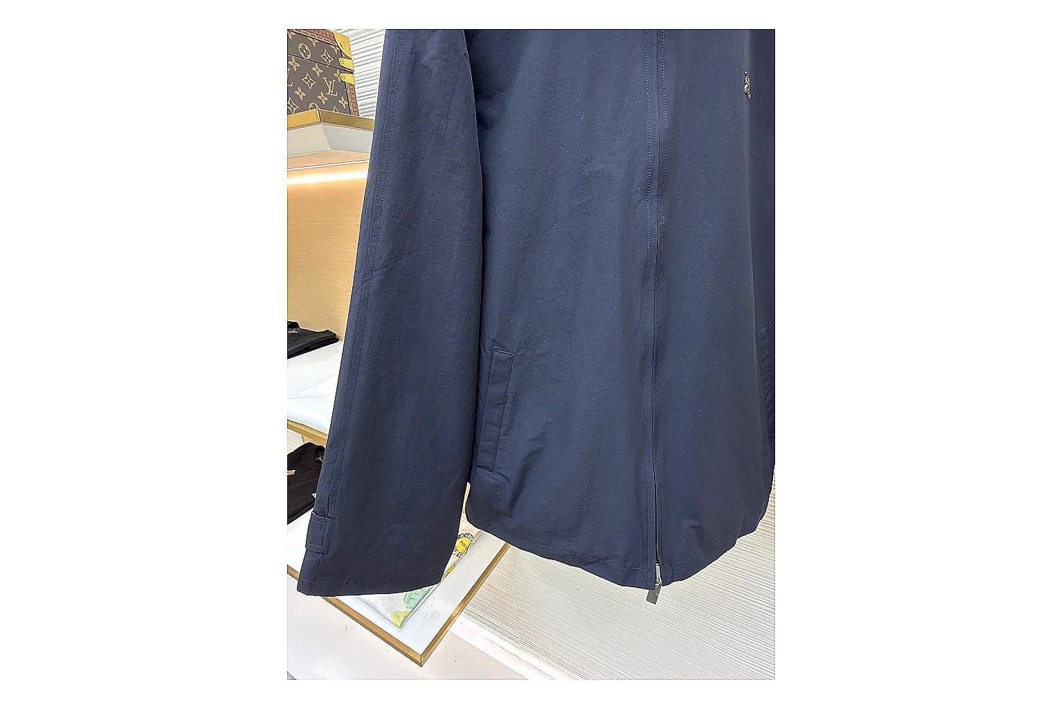 Burberry Reversible Hooded Jacket Navy Check Jacket QC photo reference showing navy reversible hooded check jacket with nylon-cotton texture, hood structure, zipper line, sleeve cuffs, and light shell shape thumbnail 3