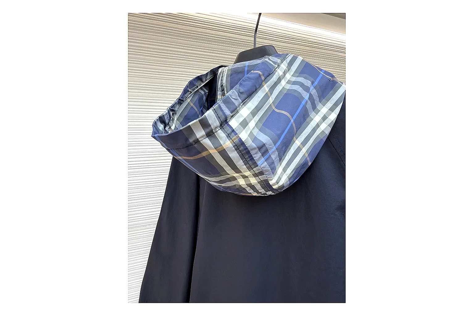 Burberry Reversible Hooded Jacket Navy Check Jacket QC photo reference showing navy reversible hooded check jacket with nylon-cotton texture, hood structure, zipper line, sleeve cuffs, and light shell shape thumbnail 5
