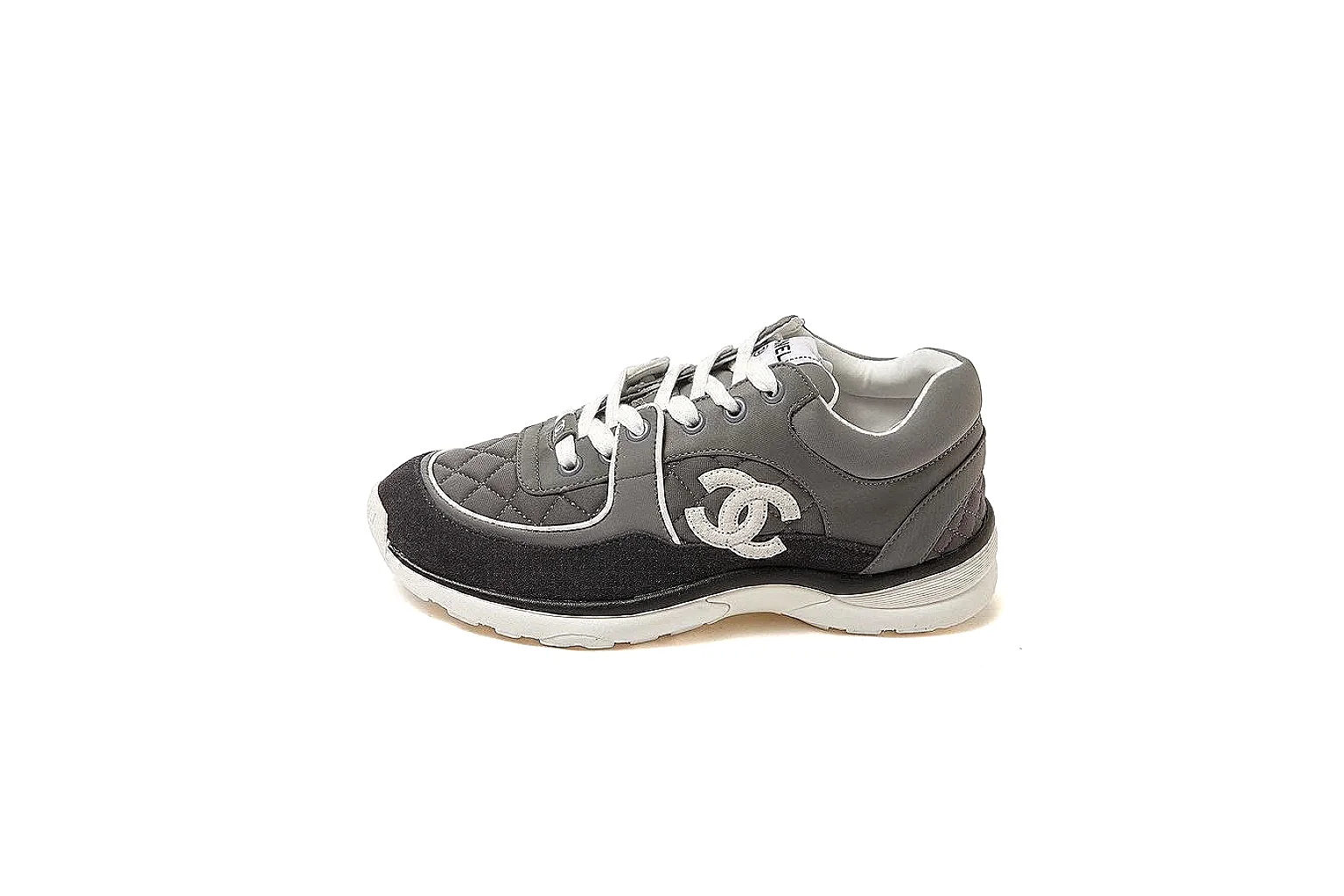 Kako QC Lab inspection photos for Chanel Black Runner Sneaker thumbnail 2