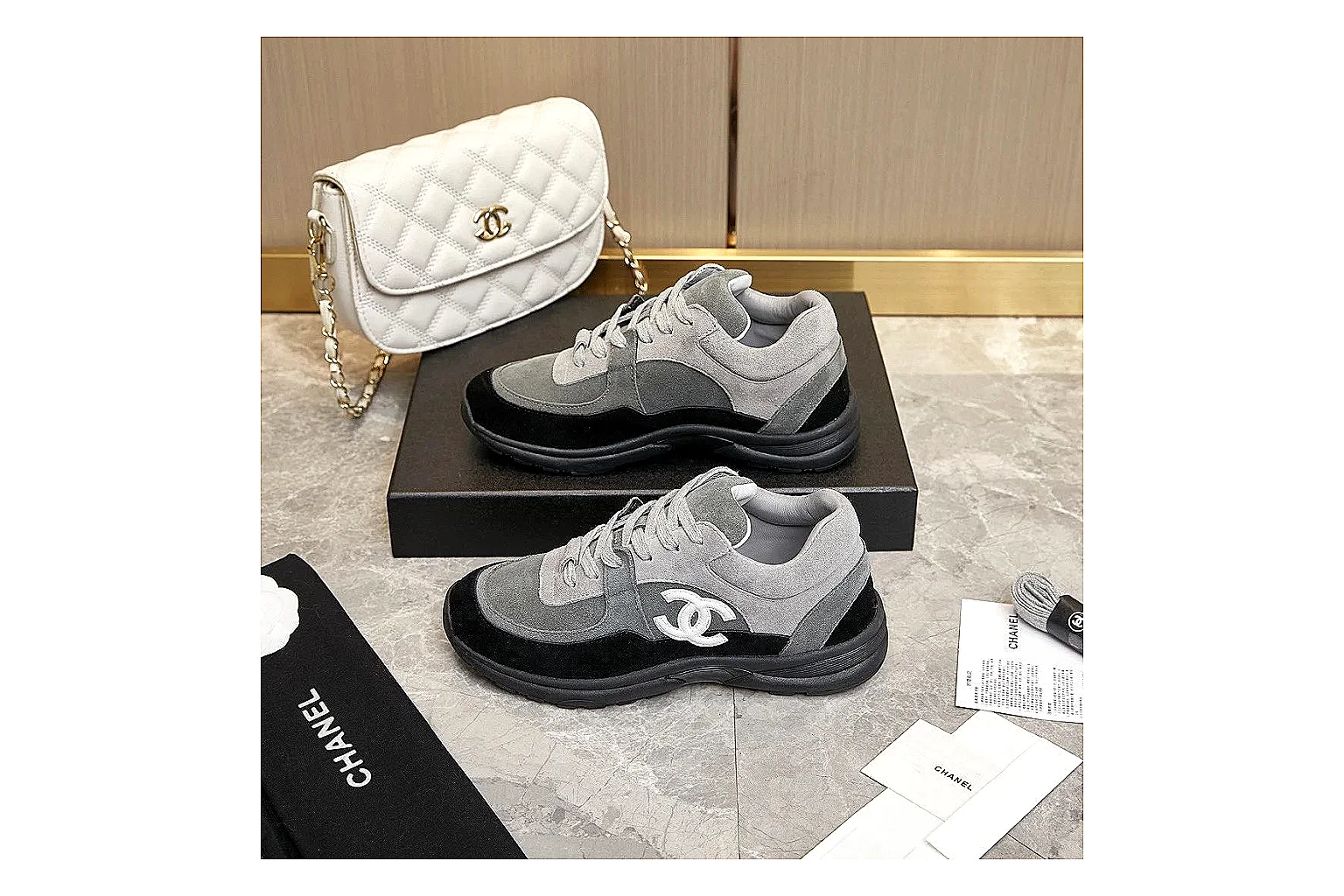Kako QC Lab inspection photos for Chanel Black Runner Sneaker