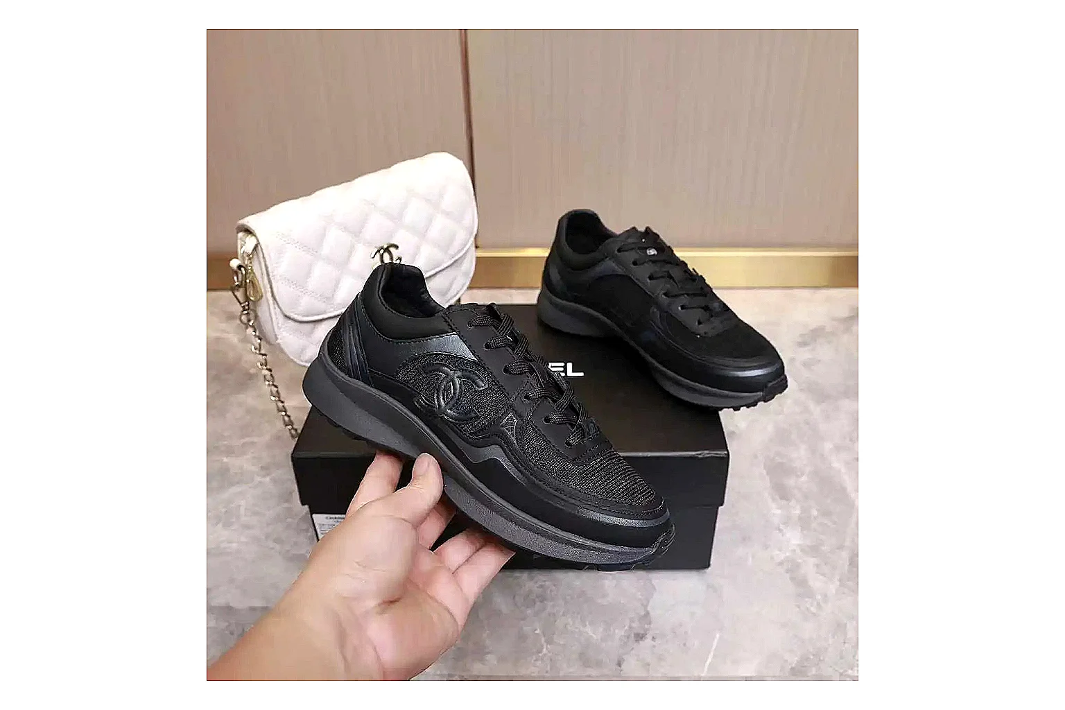 Kako QC Lab inspection photos for Chanel Black Runner Sneaker