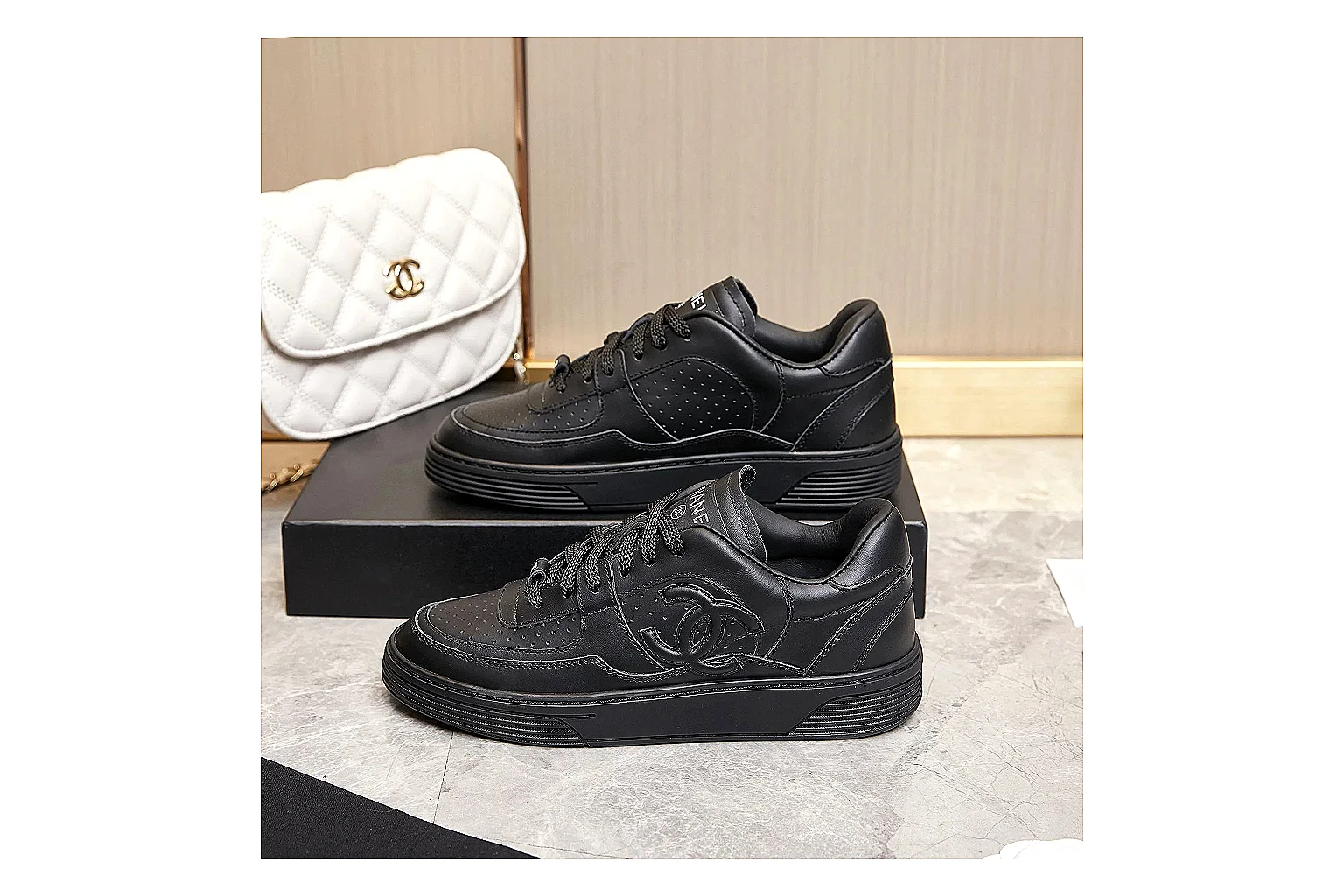 Kako QC Lab inspection photos for Chanel Black Runner Sneaker
