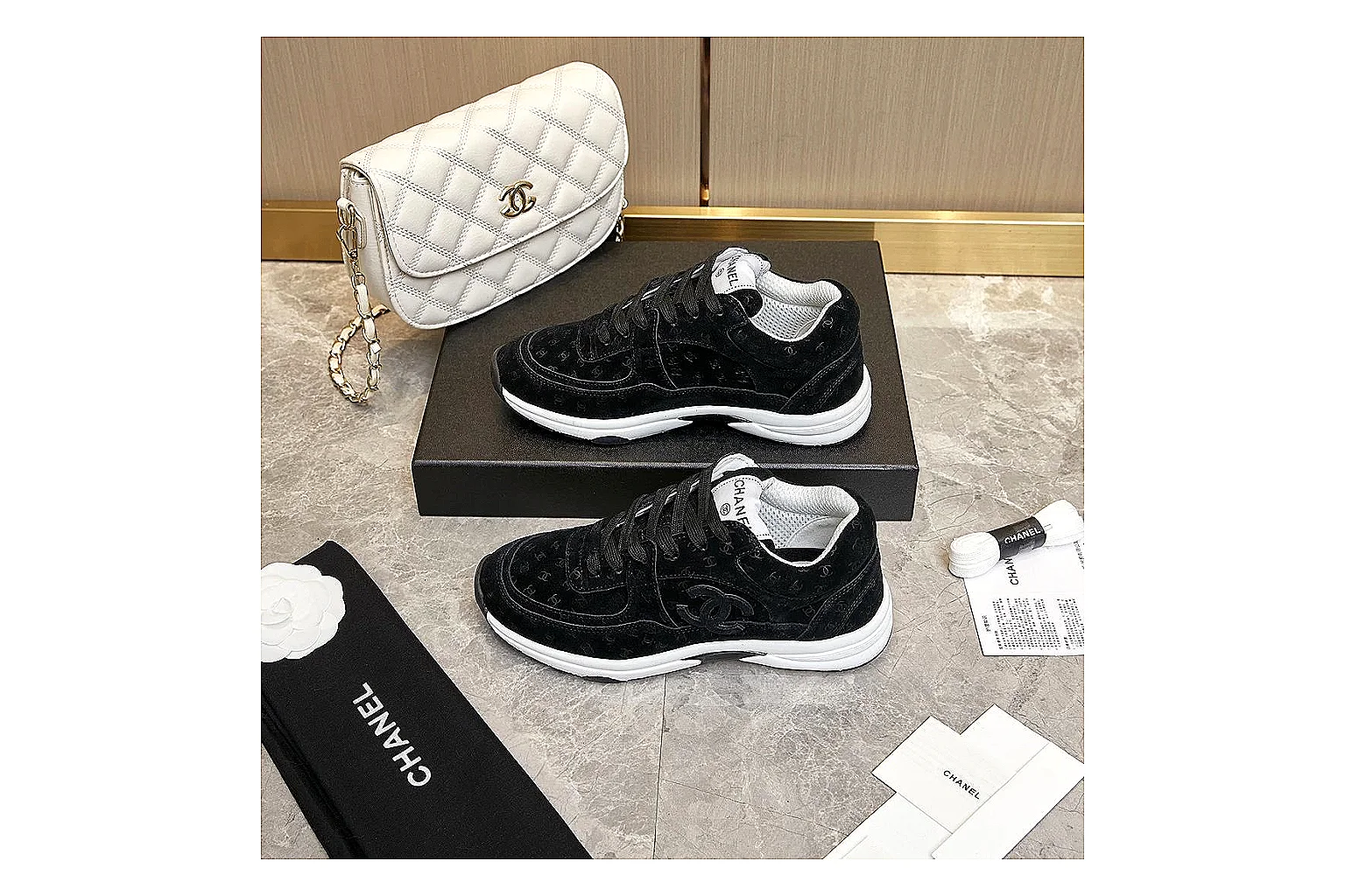 Kako QC Lab inspection photos for Chanel Black Runner Sneaker