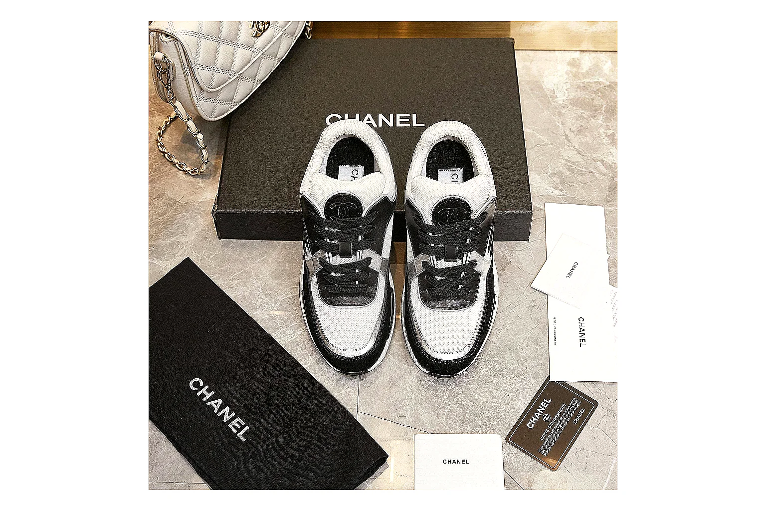 Kako QC Lab inspection photos for Chanel Black White Runner Sneaker thumbnail 3