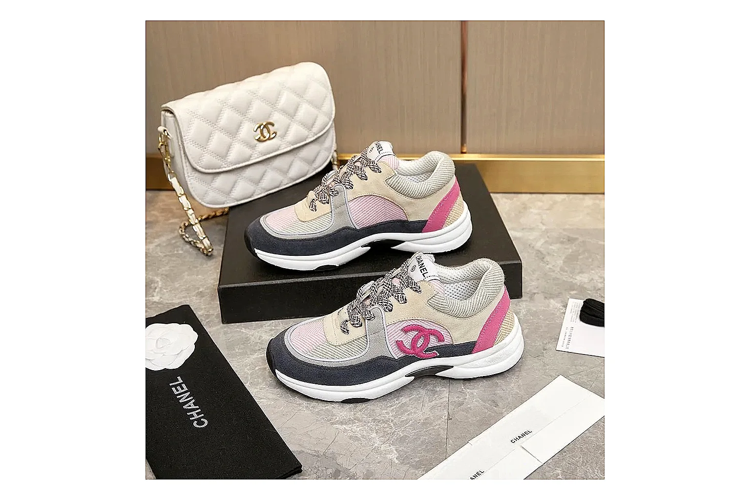 Kako QC Lab inspection photos for Chanel Black White Runner Sneaker thumbnail 4