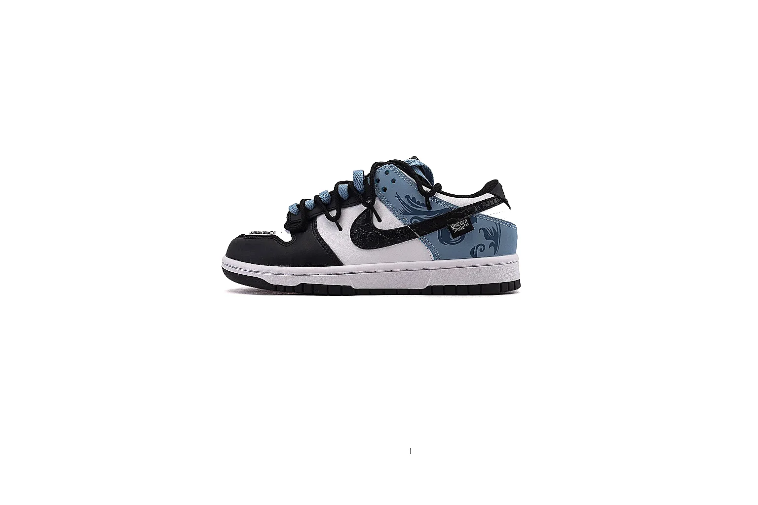 kakoqclab.com Chanel Black CC Low 8260 black-white low-top image thumbnail 2