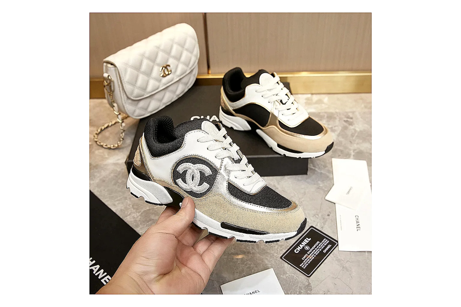 kakoqclab.com Chanel Beige Black CC Runner 3638 Beige Black runner product image thumbnail 2