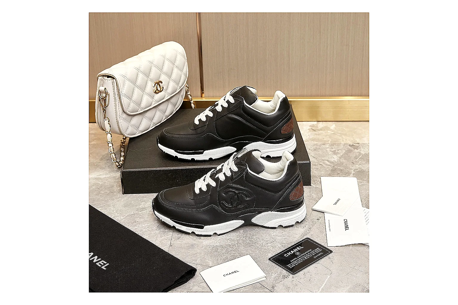 kakoqclab.com Chanel Black CC Runner 3705 Black runner product image thumbnail 3