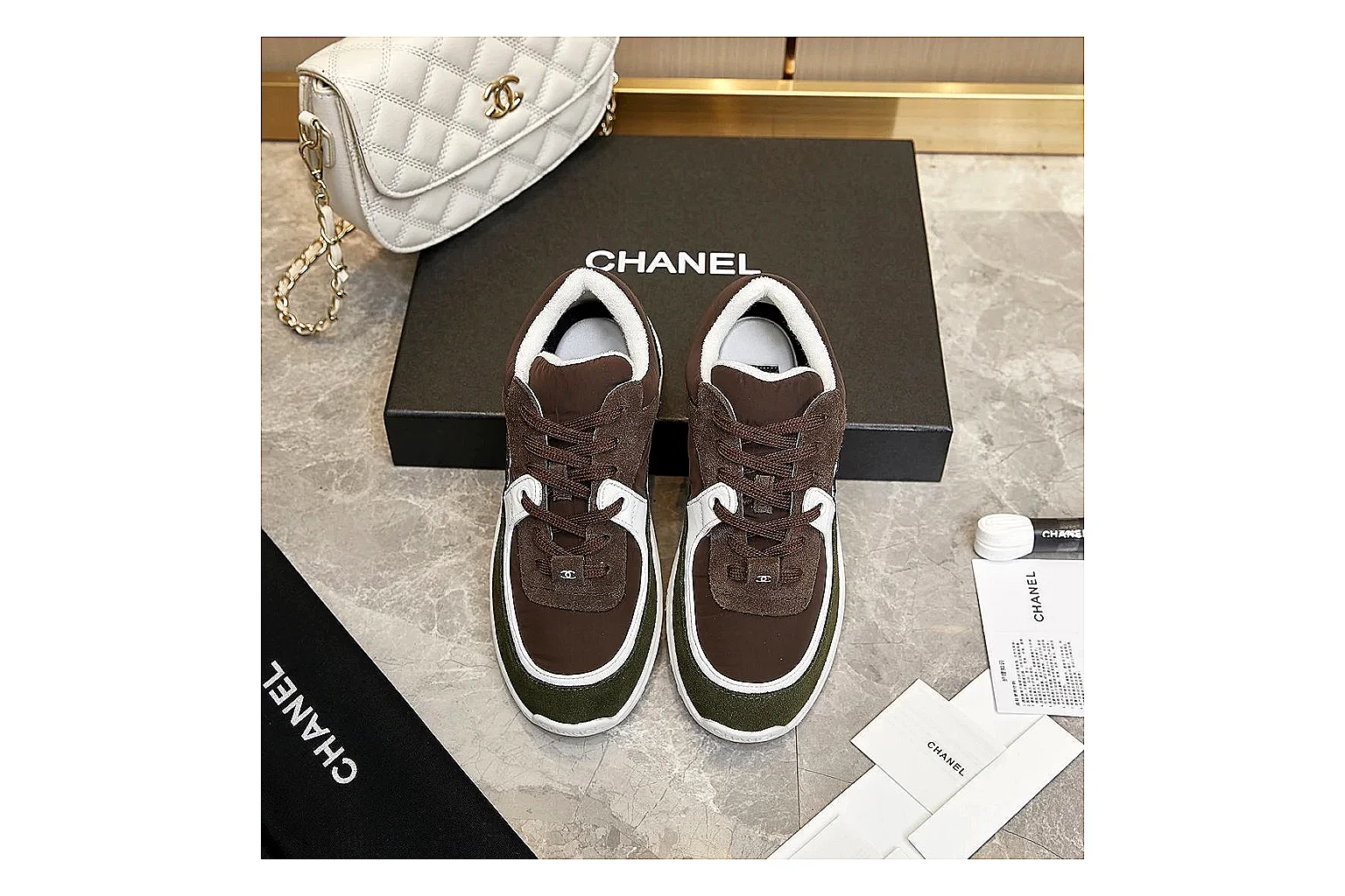 kakoqclab.com Chanel Brown CC Runner 2799 Brown runner product image thumbnail 4