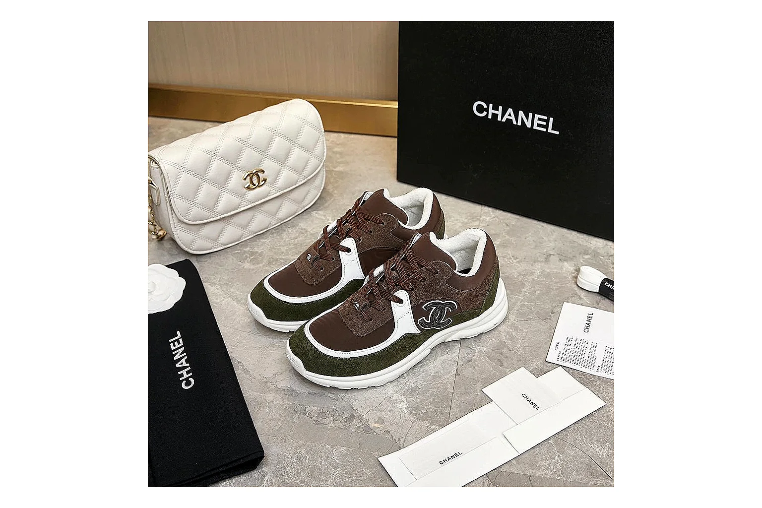 kakoqclab.com Chanel Brown CC Runner 2799 Brown runner product image thumbnail 5