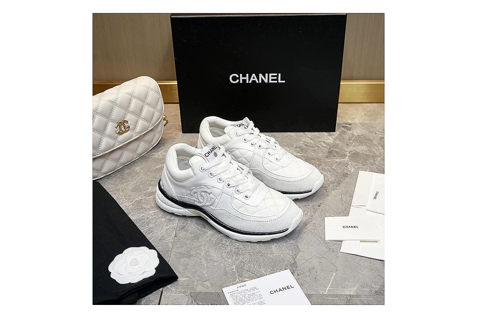 kakoqclab.com Chanel White CC Runner 2873 White runner product image thumbnail 5