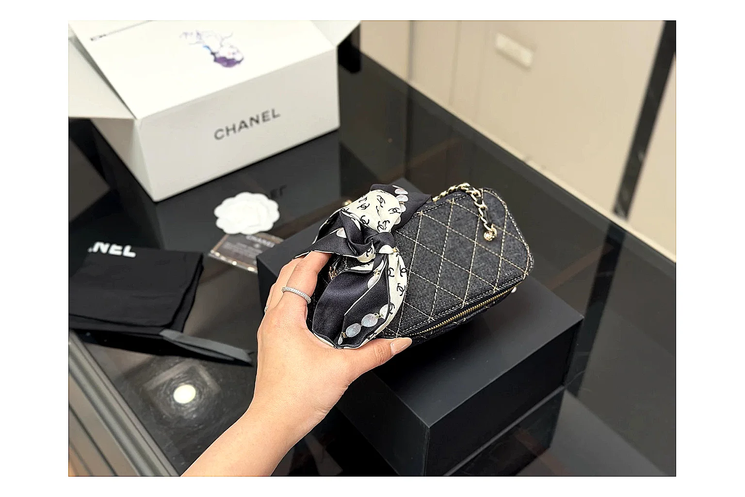 Chanel Quilted Denim Vanity Bag QC photo reference SKU 1194080912 thumbnail 5