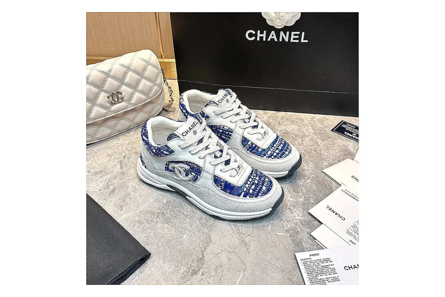 Chanel Logo Runner Black White 2984 QC side top heel outsole images thumbnail 5
