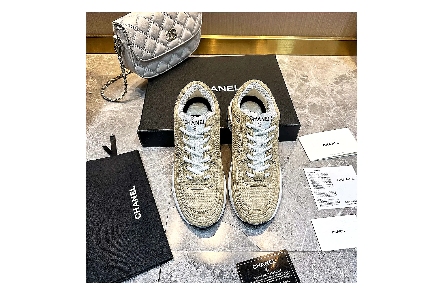 Chanel Logo Runner Cream Black 2331 QC side top heel outsole images thumbnail 4