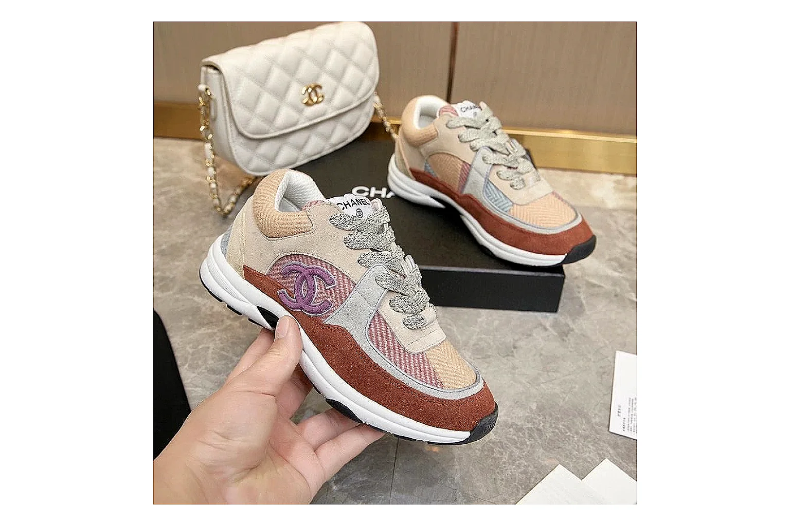kakoqclab.com Chanel Retro Runner Beige Pink QC photo checklist six-photo gallery thumbnail 3