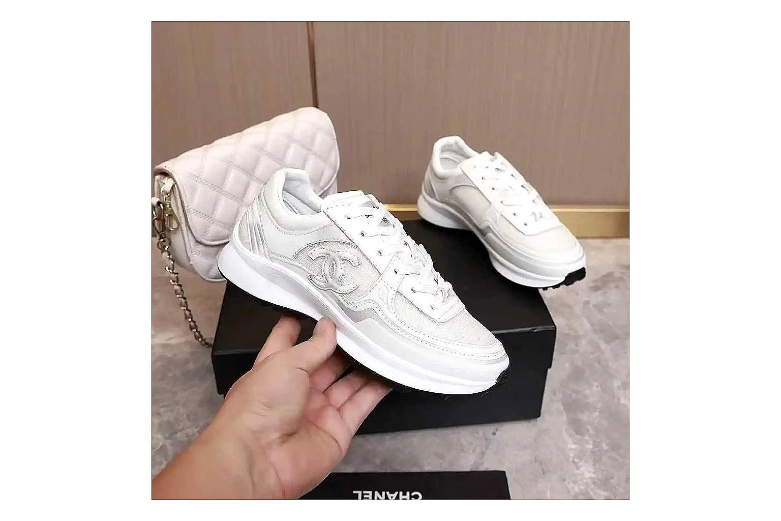 Kako QC Lab inspection photos for Chanel White Runner Sneaker