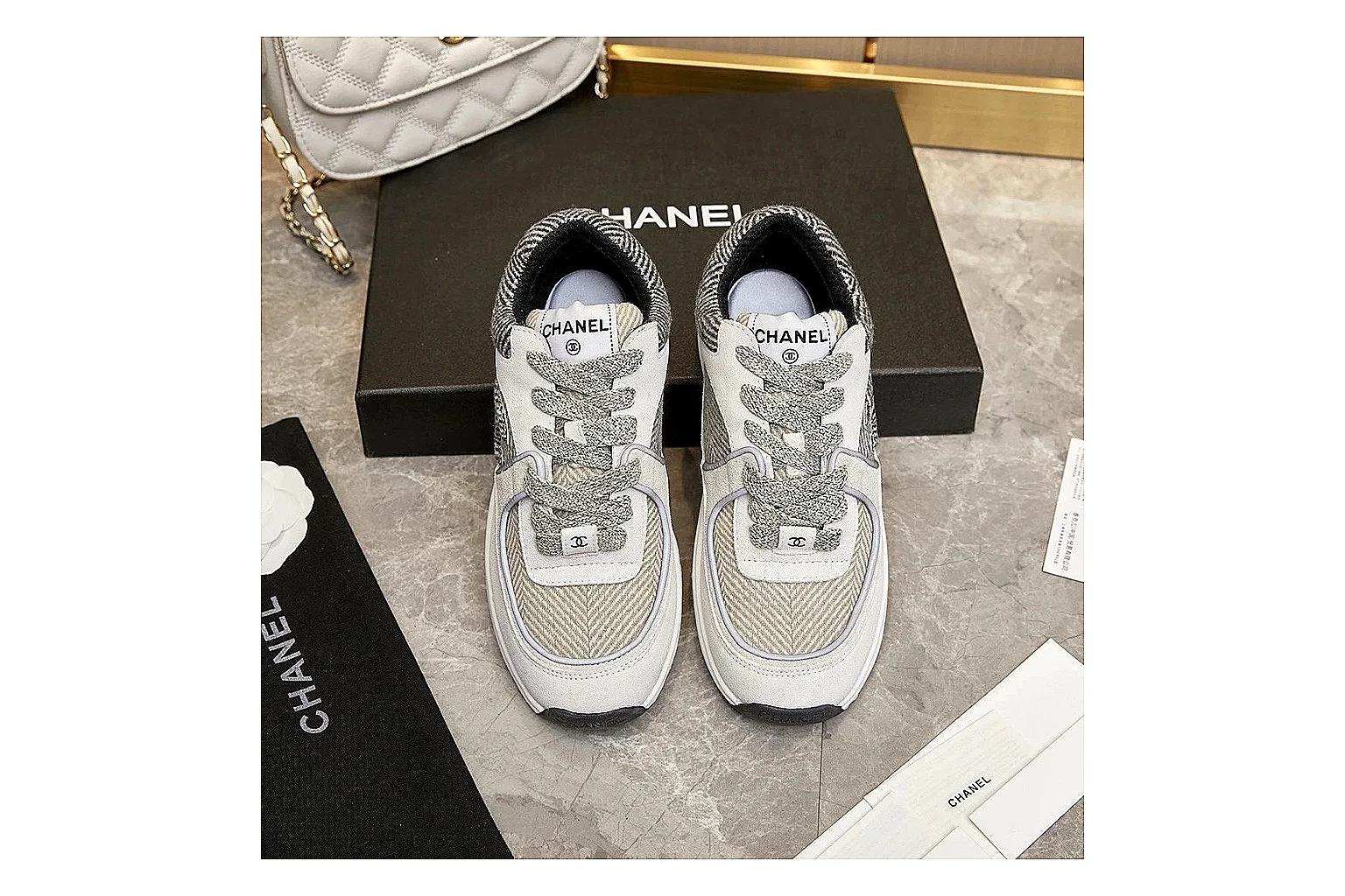 Kako QC Lab inspection photos for Chanel White Runner Sneaker
