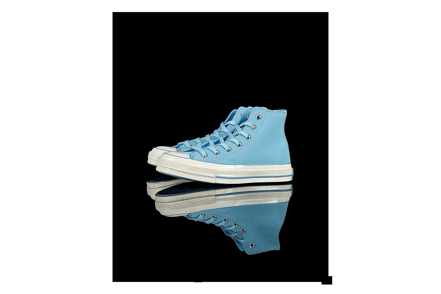 Converse Chuck 70 Light Blue High Top QC reference photo showing light blue canvas upper, silver eyelets, off-white rubber toe cap, and vintage high-top sole