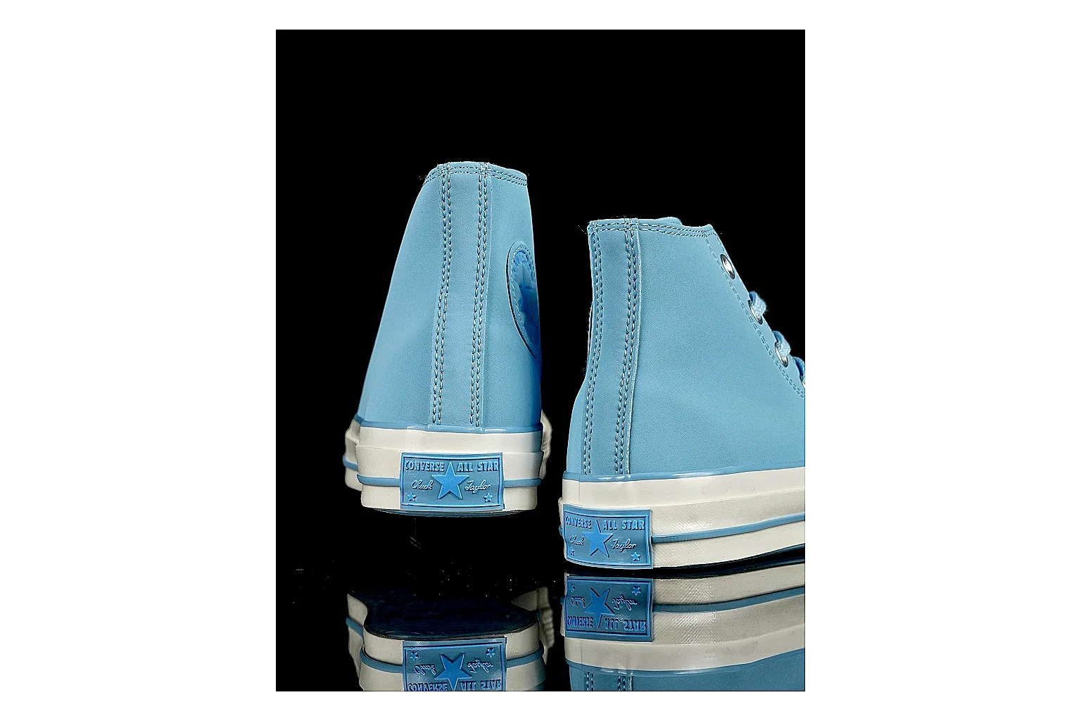Converse Chuck 70 Light Blue High Top QC reference photo showing light blue canvas upper, silver eyelets, off-white rubber toe cap, and vintage high-top sole