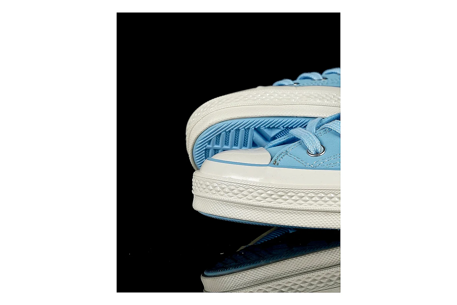 Converse Chuck 70 Light Blue High Top QC reference photo showing light blue canvas upper, silver eyelets, off-white rubber toe cap, and vintage high-top sole thumbnail 3