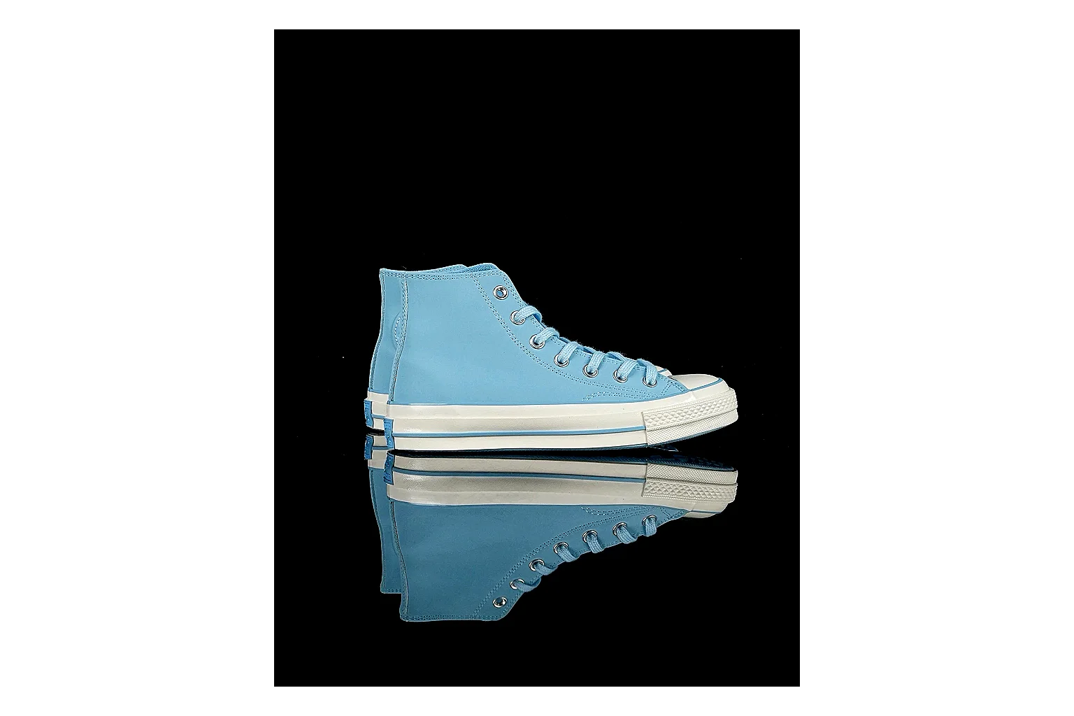 Converse Chuck 70 Light Blue High Top QC reference photo showing light blue canvas upper, silver eyelets, off-white rubber toe cap, and vintage high-top sole thumbnail 5