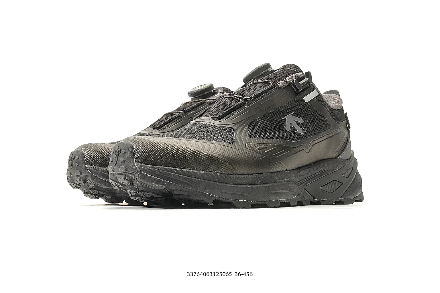 Descente Sport Style Mixed Sneakers QC photo reference SKU 1182167235 thumbnail 3