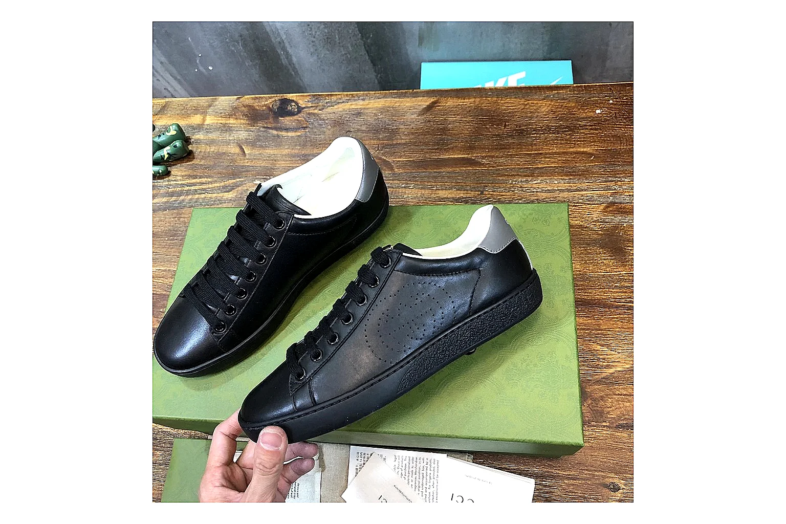 kakoqclab.com Gucci Ace Black Green Red QC photo checklist six-photo gallery