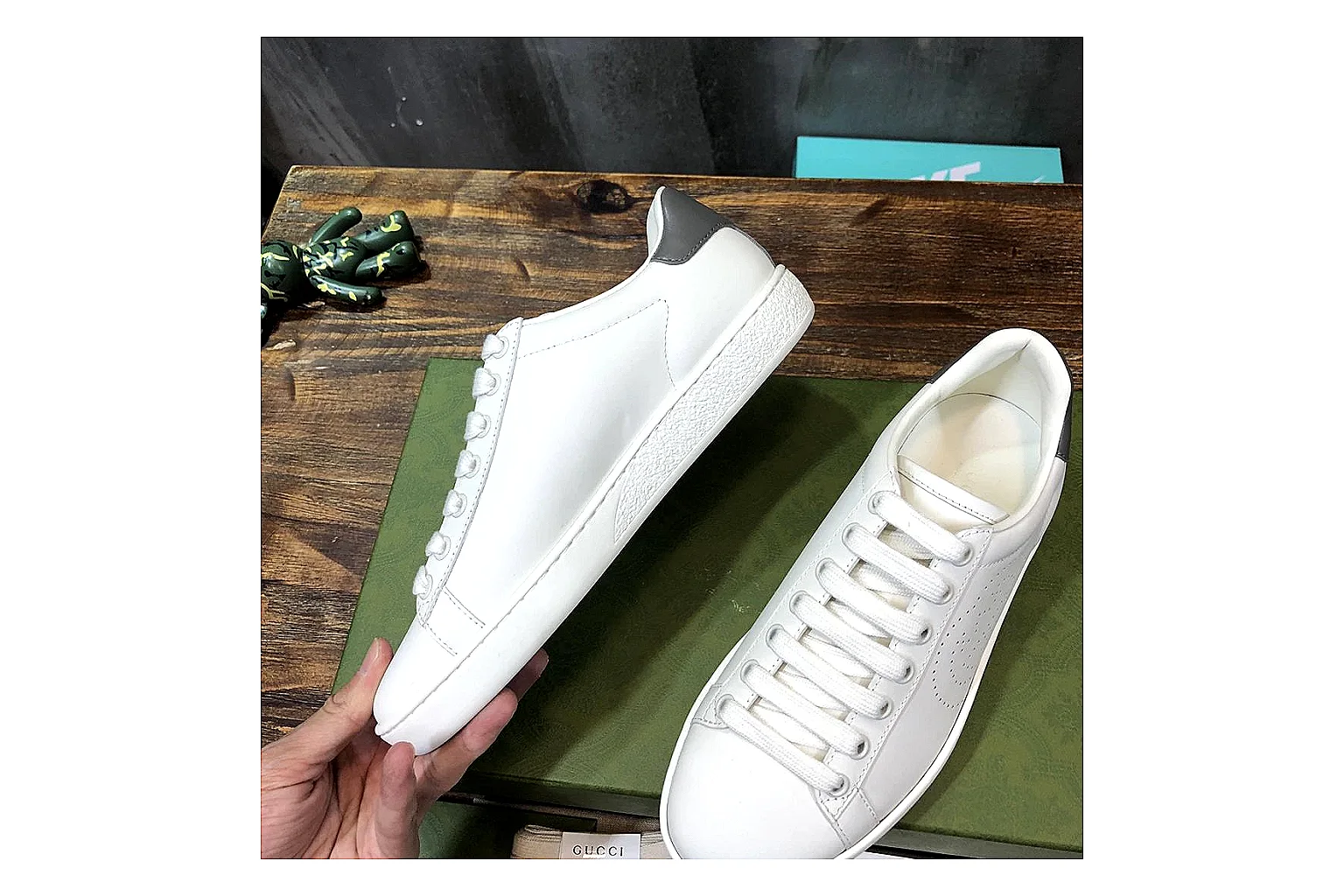 kakoqclab.com Gucci Ace White QC photo checklist six-photo gallery thumbnail 3