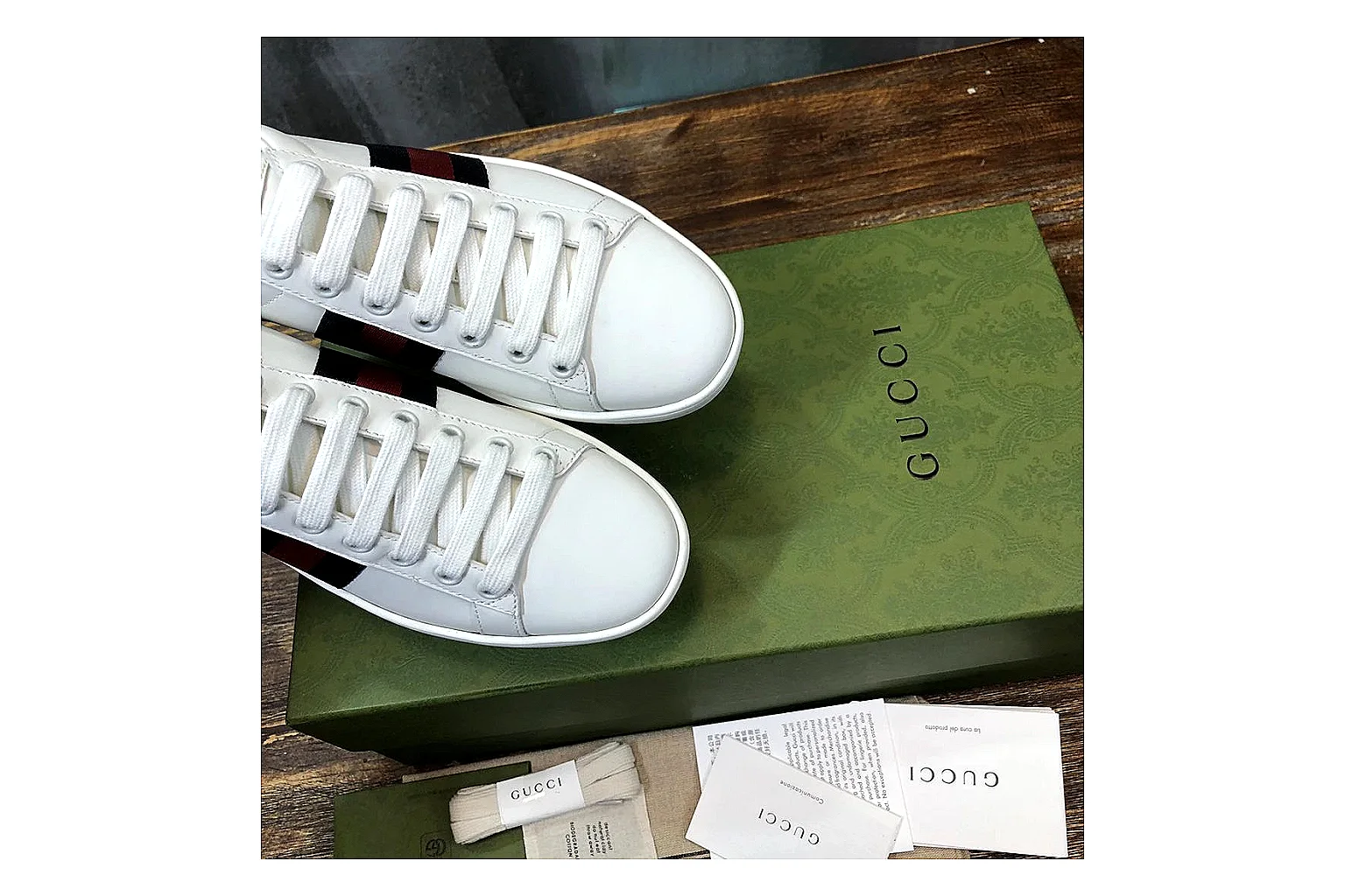 kakoqclab.com Gucci Ace White Green Red QC photo checklist six-photo gallery thumbnail 4