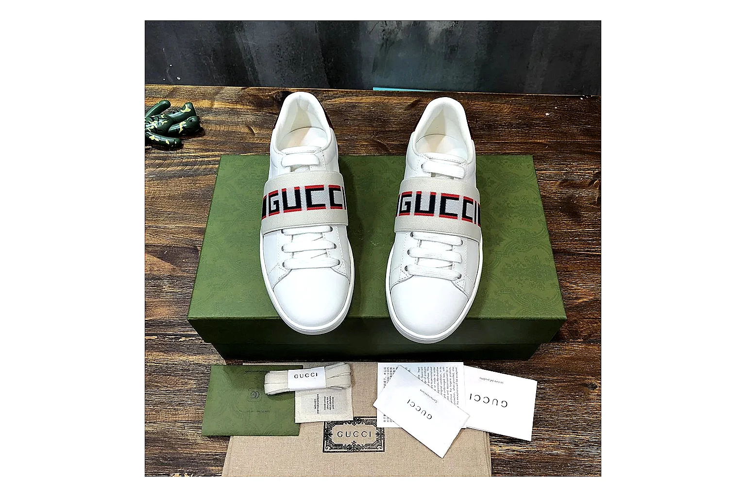 kakoqclab.com Gucci Ace White Red Green QC photo checklist six-photo gallery thumbnail 6