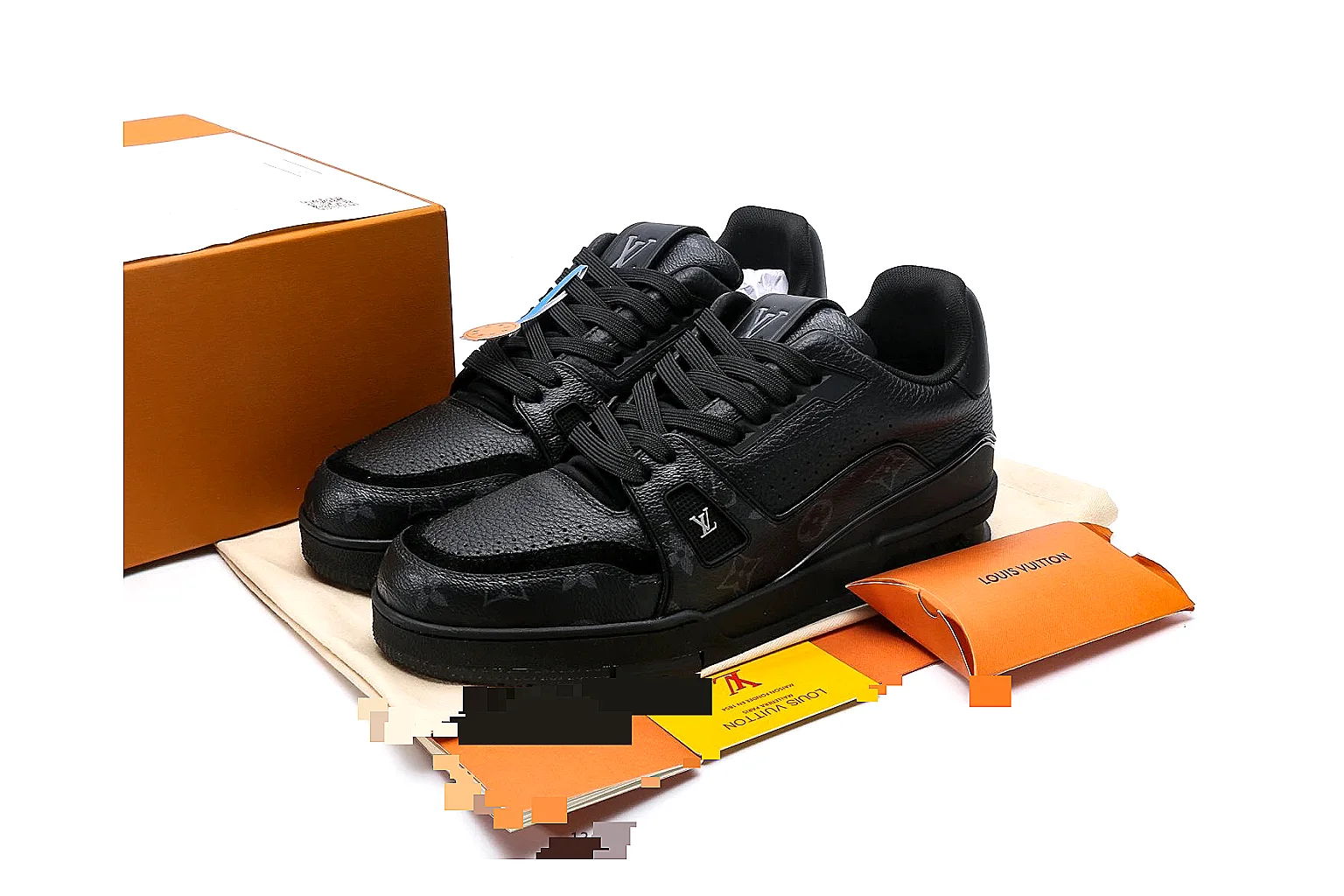 Gucci low-top sneaker Black 1869 QC photo checklist six-photo gallery thumbnail 5