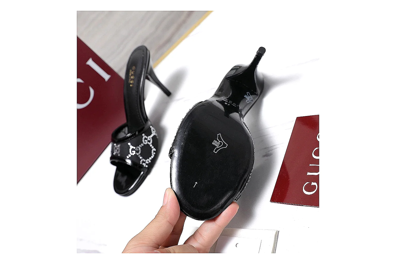 kakoqclab.com Gucci Strappy Heel Black QC photo checklist six-photo gallery thumbnail 3