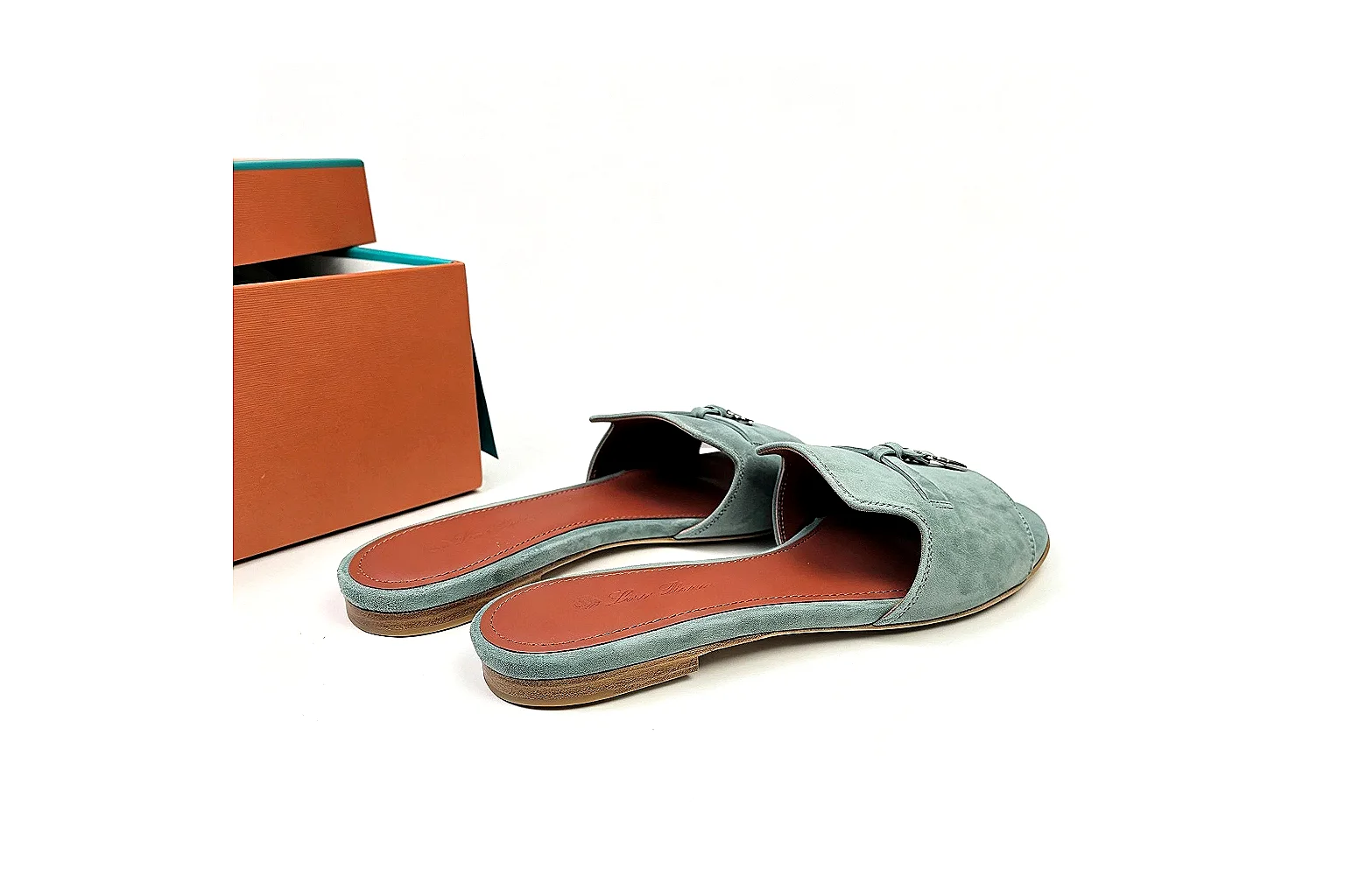 kakoqclab.com Hermes Oran Sage Green QC photo checklist six-photo gallery thumbnail 3