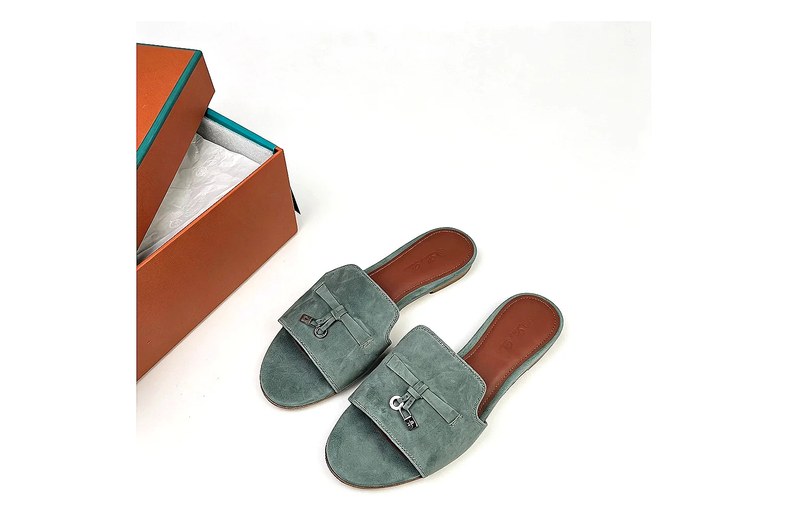 kakoqclab.com Hermes Oran Sage Green QC photo checklist six-photo gallery thumbnail 4