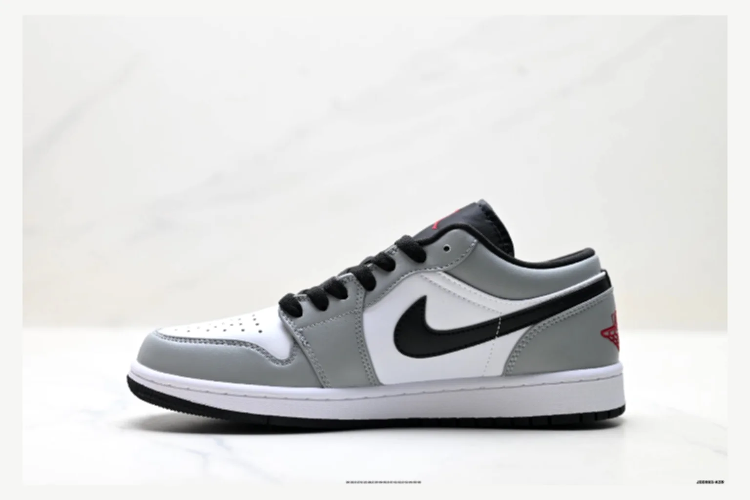 Jordan Air Jordan 1 Low Gray White QC photo reference SKU 1182167486 thumbnail 6