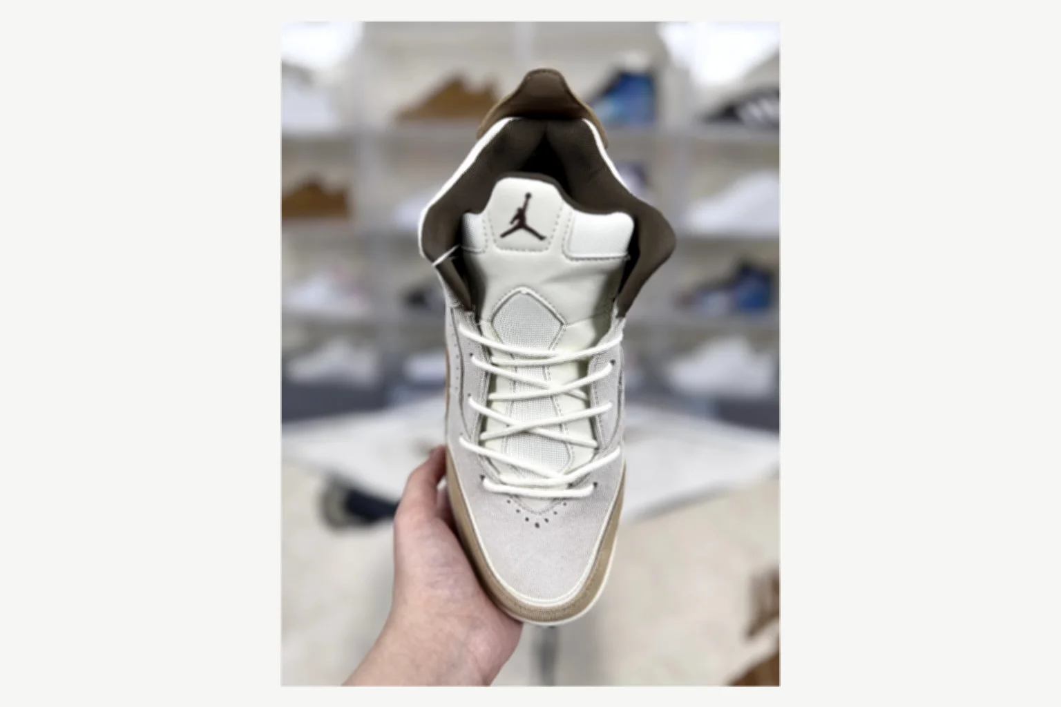 Jordan Courtside 23 Brown Cream Mid Top QC photo reference SKU 1194924459 thumbnail 3