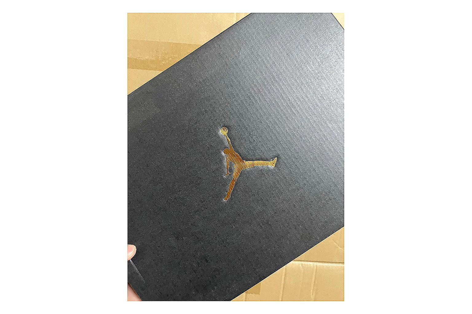 Jordan Retro Court White Yellow QC reference photo showing white leather low-top upper, yellow accents, basketball-retro shape, and clean court sole thumbnail 3