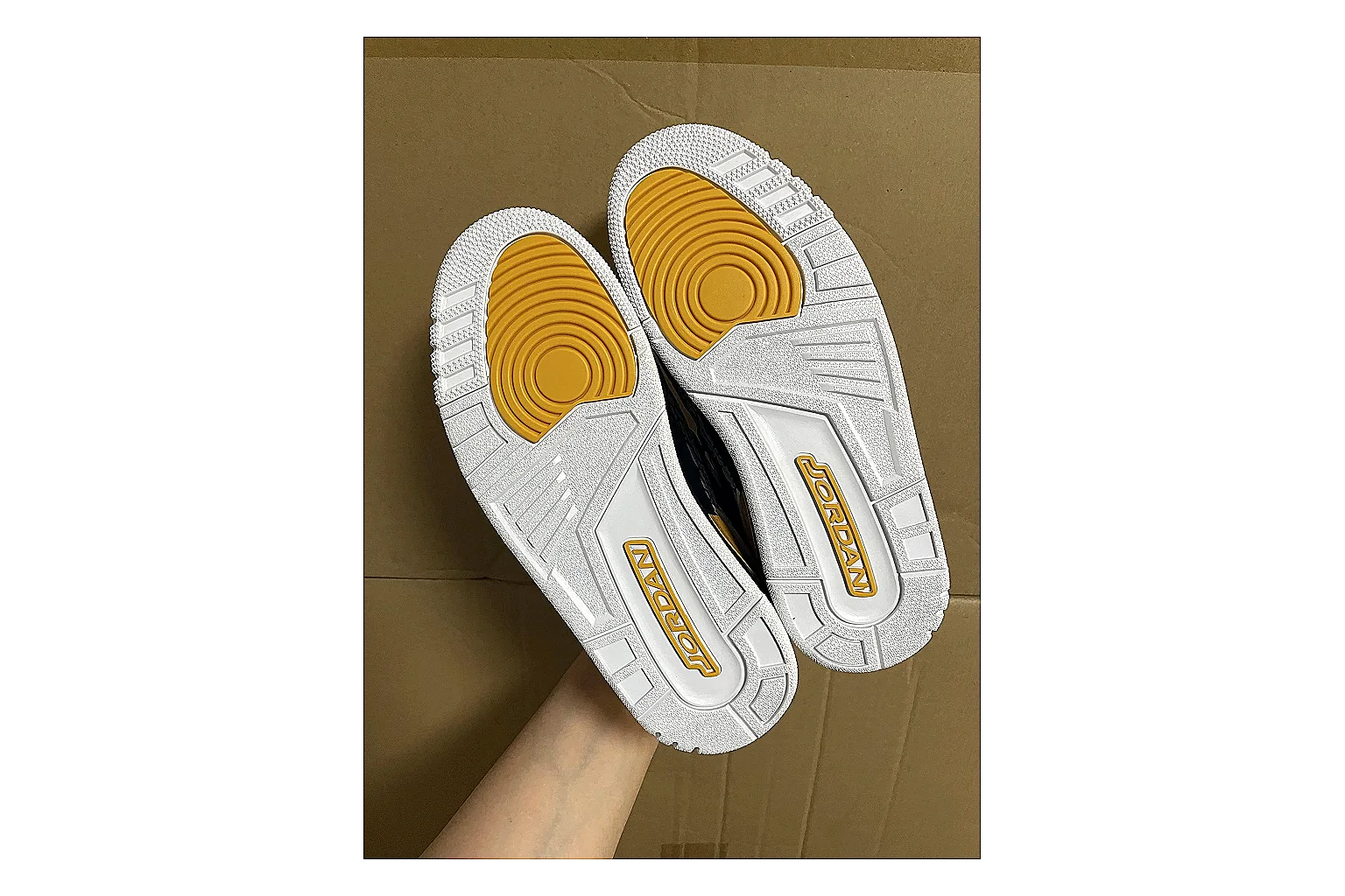 Jordan Retro Court White Yellow QC reference photo showing white leather low-top upper, yellow accents, basketball-retro shape, and clean court sole thumbnail 4