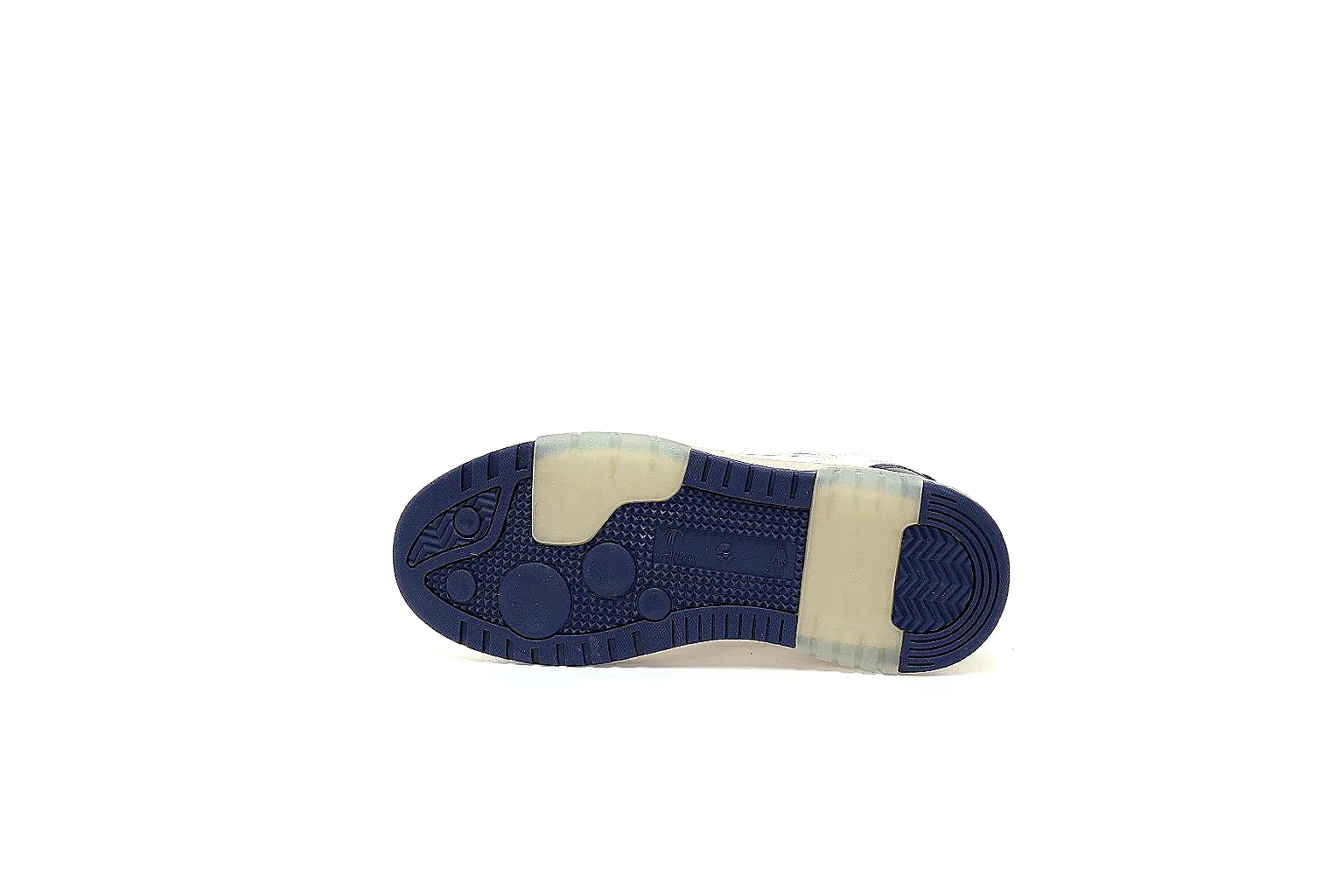 Kako QC Lab inspection photos for Jordan White Navy High Retro Sneaker thumbnail 3